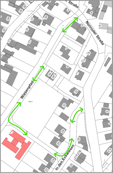 Umleitung für Fußgänger über den Bolzplatz
